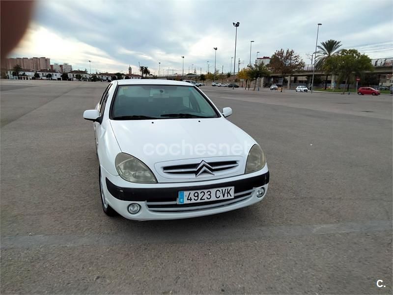 Blanco Usado 2004 Citroën Xsara Berlina | 3000 € (Precio justo) - Imagen 1/4