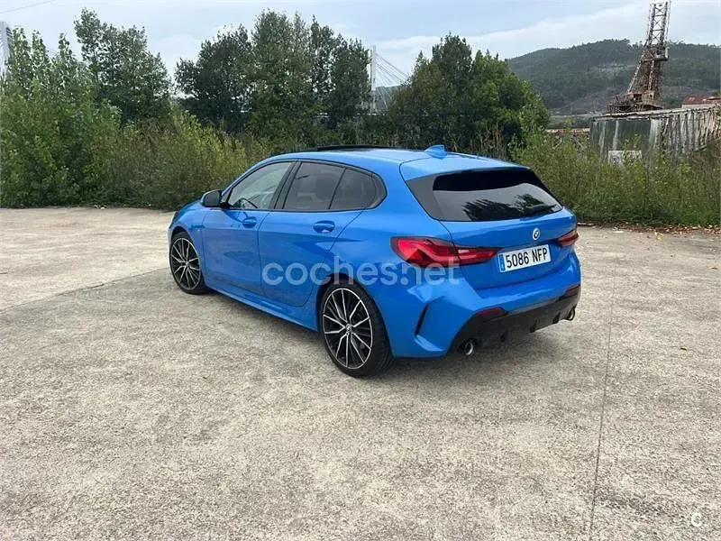 Usado BMW 120 Sport Line 190 CV (139 kW) 2021 Azul Utilitario