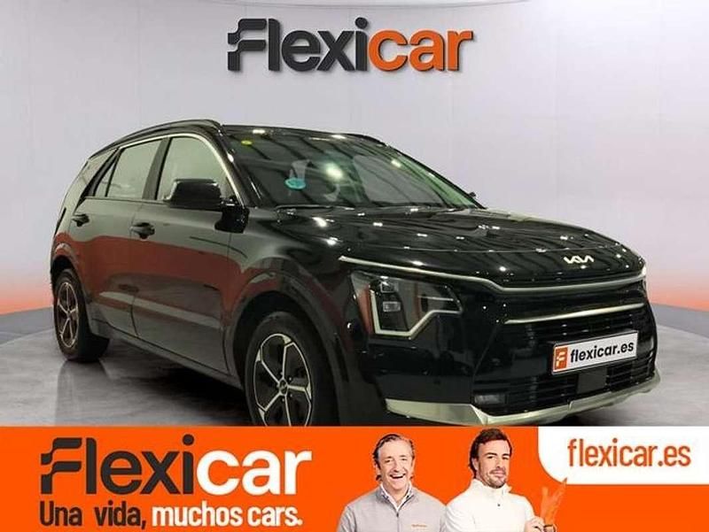 Usado Kia Niro 129 CV (94 kW) 2025 Negro SUV