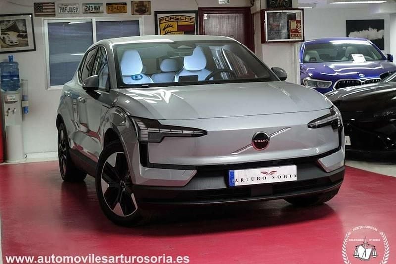 Usado Volvo EX30 Core 200 kW (272 CV) 2024 Gris SUV