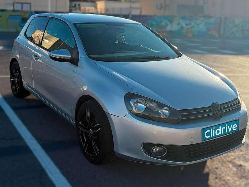 Usado VW Golf VI 105 CV (77 kW) 2010 Gris Utilitario