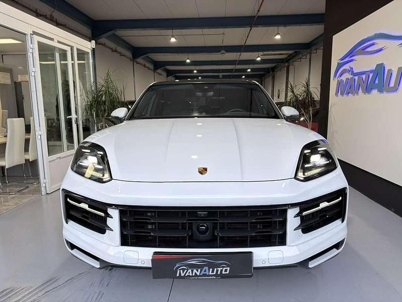 Usado Porsche Cayenne 470 CV (345 kW) 2024 Blanco SUV