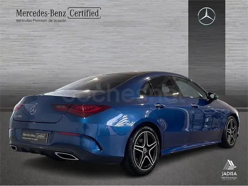Usado Mercedes CLA200 163 CV (119 kW) 2025 Azul Berlina