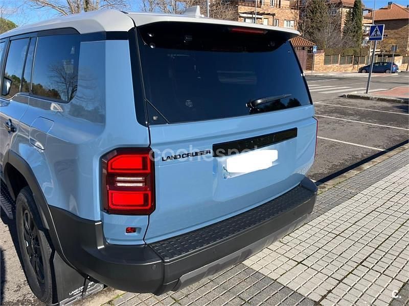 Usado Toyota Land Cruiser Edition 204 CV (150 kW) 2024 Azul SUV