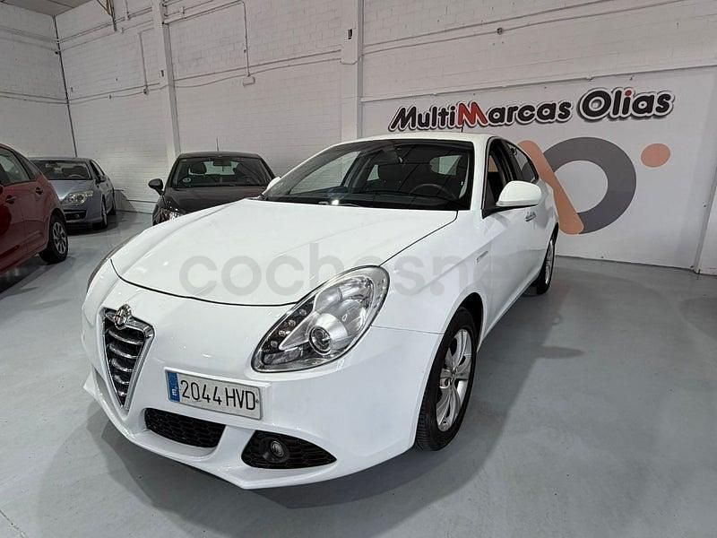 Usado Alfa Romeo Giulietta Progression 105 CV (77 kW) 2013 Blanco Utilitario