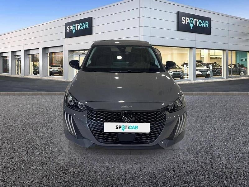 Usado Peugeot 208 Allure 100 CV (73 kW) 2025 Gris Utilitario