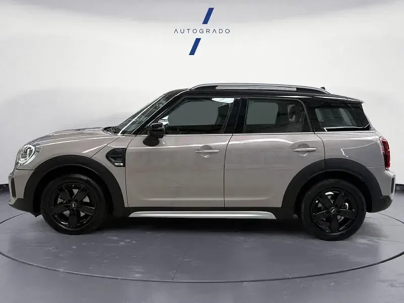 Usado Mini Cooper Countryman 136 CV (100 kW) 2022 Gris / plata SUV