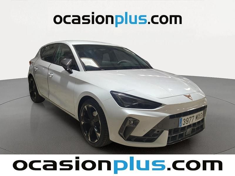 Usado Cupra Leon 150 CV (110 kW) 2024 Blanco Utilitario