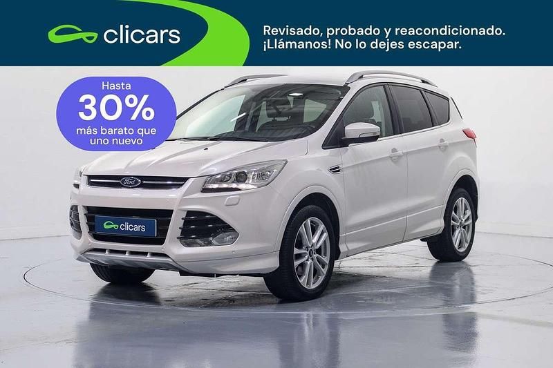 Usado Ford Kuga Titanium S 179 HP (131 kW) 2015 Branco SUV