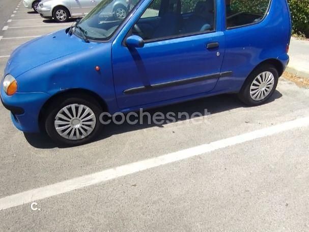 Azul Usado 2000 Fiat Seicento Utilitario | 1000 € - Imagen 1/4