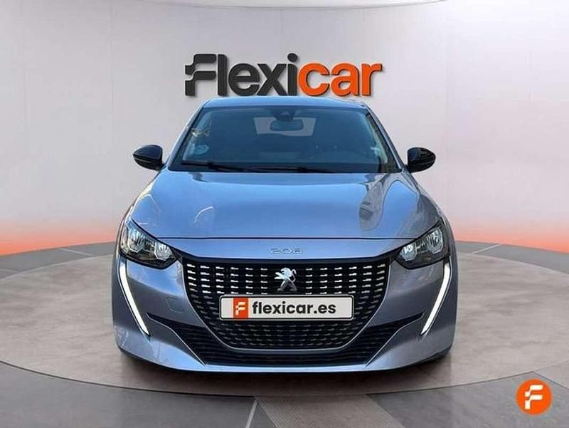 Usado Peugeot 208 Allure 101 CV (74 kW) 2023 Gris Utilitario