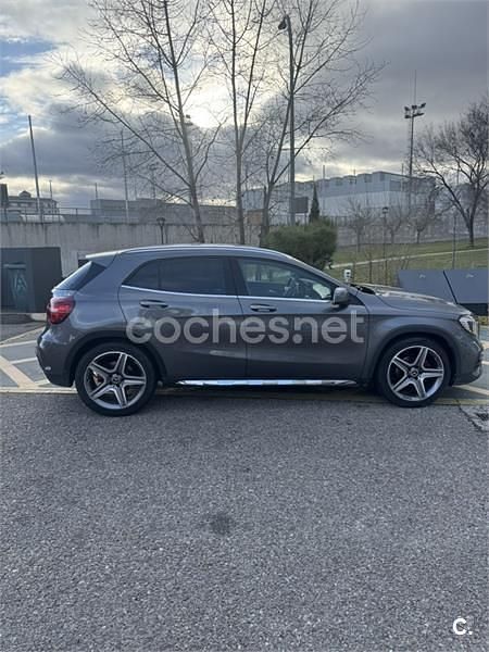 Usado Mercedes GLA200 136 CV (100 kW) 2019 Gris / plata SUV