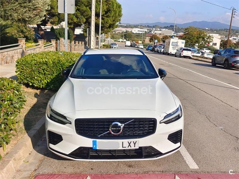 Blanco Usado 2022 Volvo V60 R-Design Familiar | 42.000 € (Caro) - Imagen 1/4