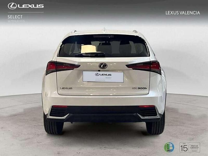 Usado Lexus NX350h Business Edition 197 CV (144 kW) 2018 Blanco SUV
