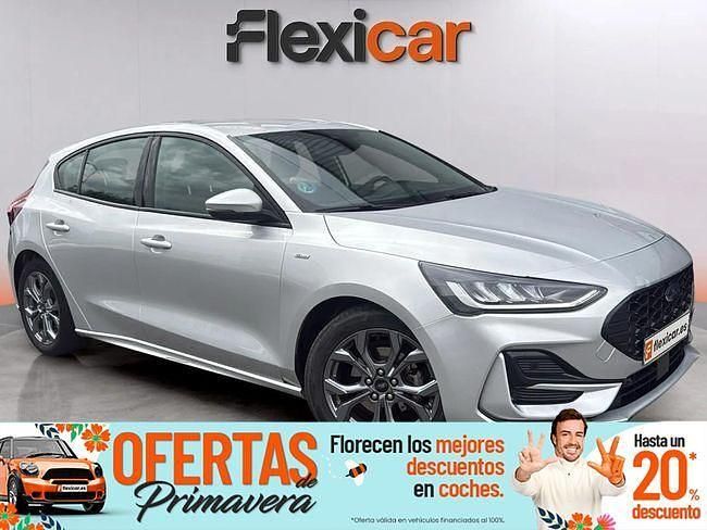 Usado Ford Focus ST-Line 125 CV (91 kW) 2023 Gris / plata Berlina