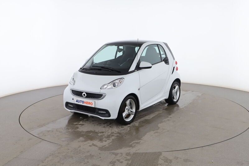 Blanco Usado 2014 Smart ForTwo Coupé Pulse Utilitario | 9299 € - Imagen 1/4