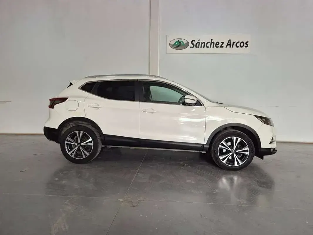 Usado Nissan Qashqai N-Connecta 114 CV (83 kW) 2020 Blanco SUV
