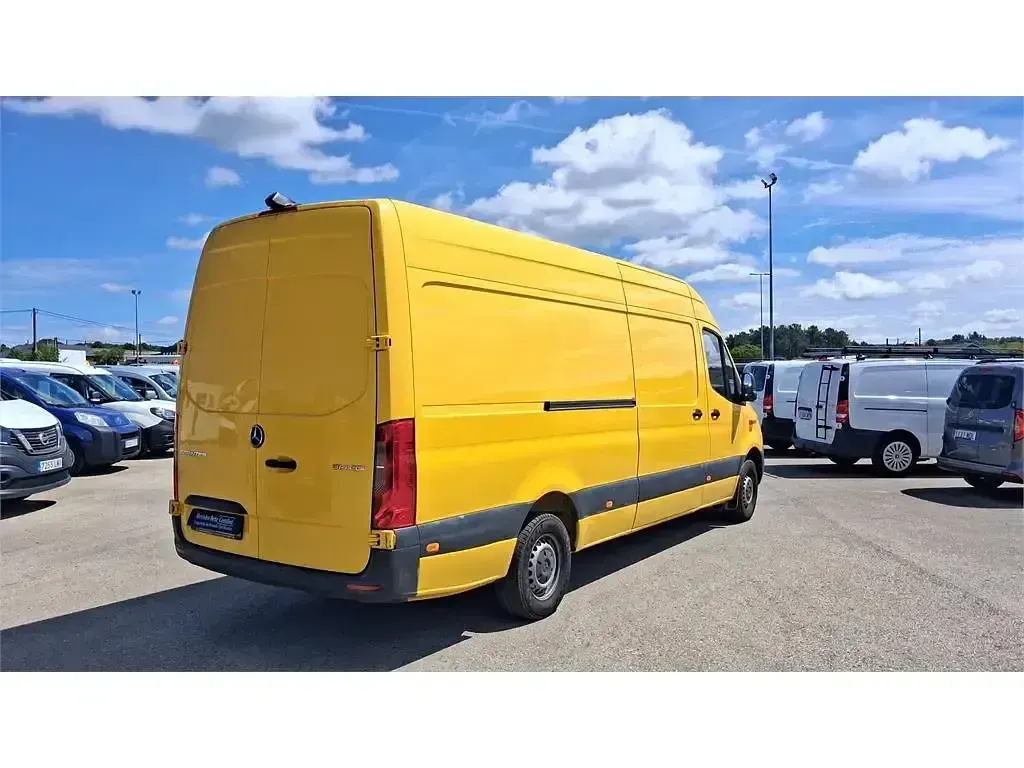Usado Mercedes Sprinter 143 CV (105 kW) 2019 Blanco Van