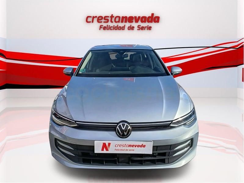 Usado VW Golf VIII 115 CV (84 kW) 2025 Gris / plata Berlina