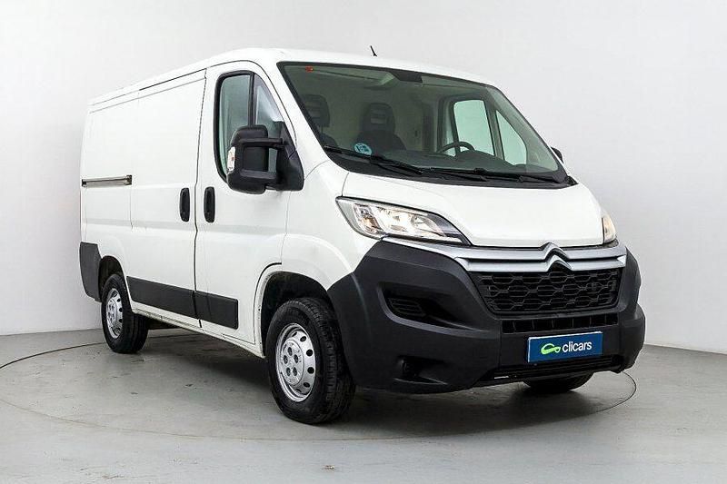 Usado Citroën Jumper 120 CV (88 kW) 2021 Blanco Monovolumen