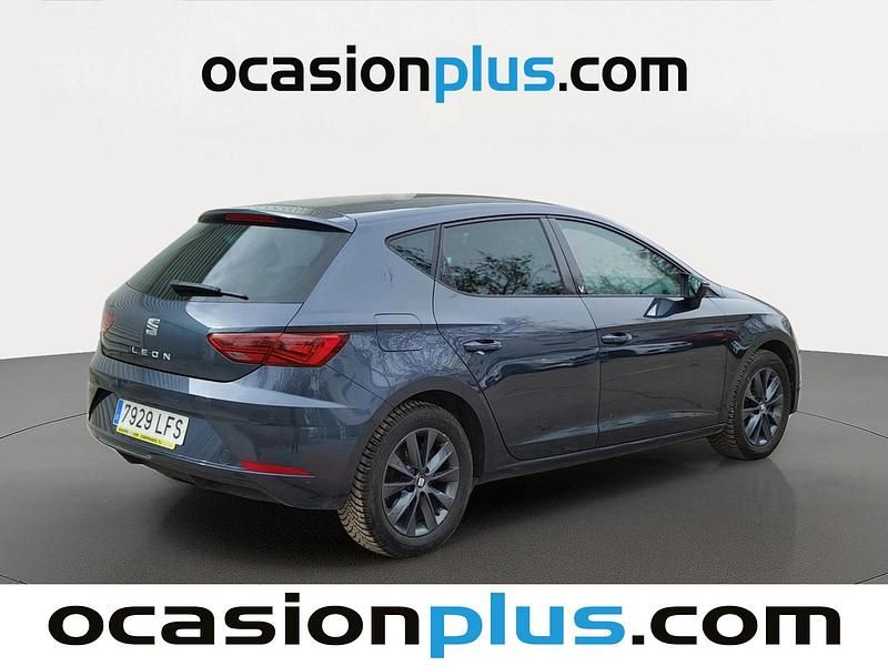 Usado Seat Leon Style 116 CV (85 kW) 2020 Gris Utilitario