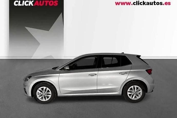 Usado Skoda Fabia Selection 115 CV (84 kW) 2025 Blanco Utilitario