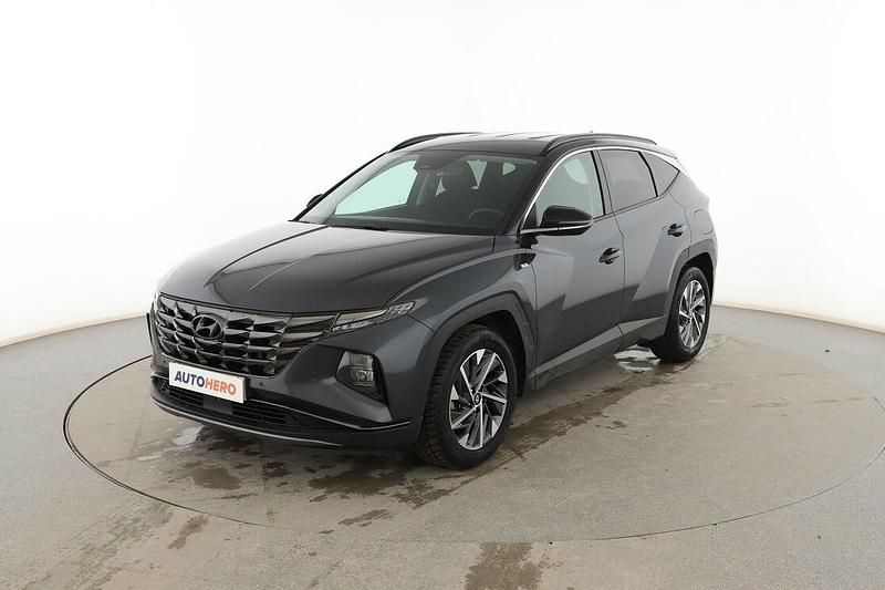 Usado Hyundai Tucson 136 CV (100 kW) 2021 Gris SUV