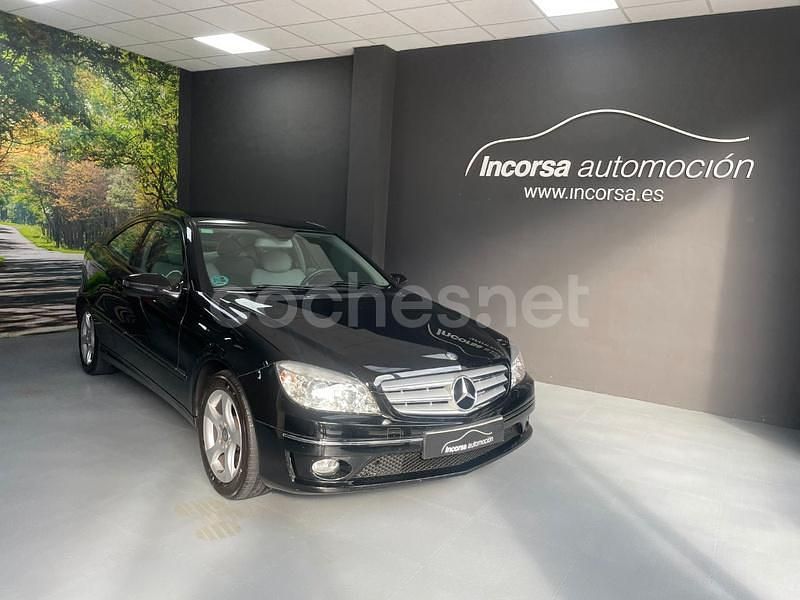 Negro Usado 2008 Mercedes CLC180 Utilitario | 9990 € - Imagen 1/4