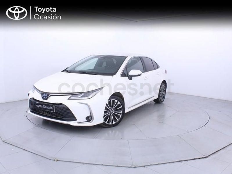 Usado Toyota Corolla Style 140 CV (102 kW) 2025 Blanco Berlina