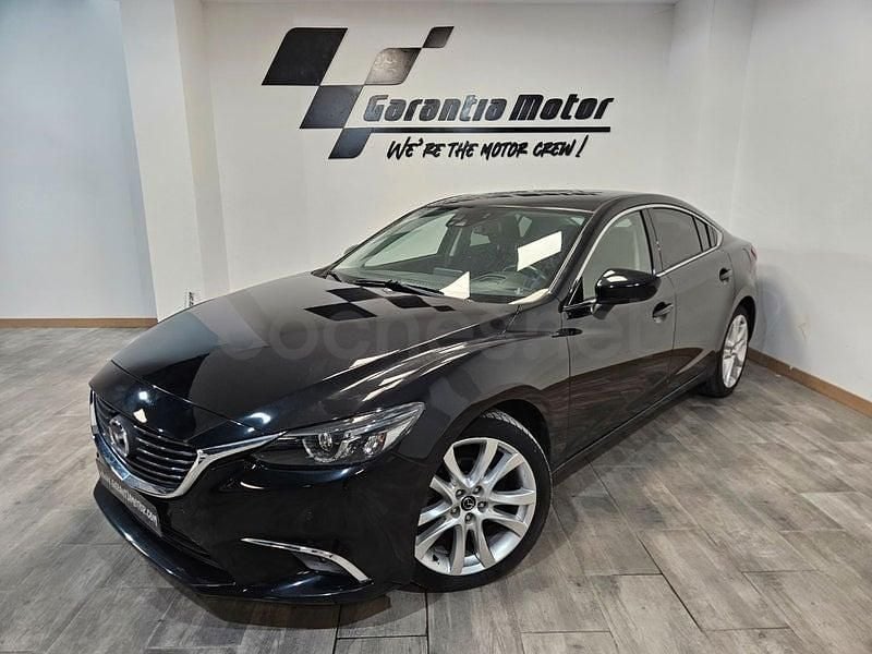 Usado Mazda 6 Luxury 150 CV (110 kW) 2015 Negro Familiar