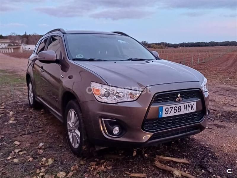 Gris / plata Usado 2014 Mitsubishi ASX SUV | 14.000 € (Caro) - Imagen 1/4