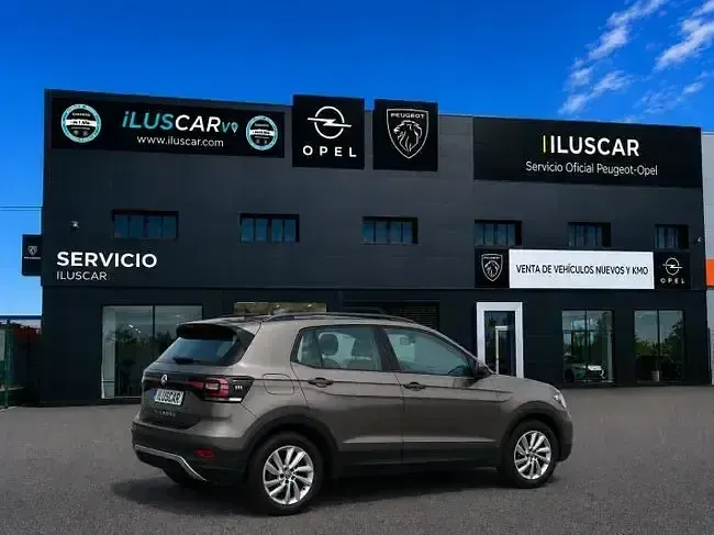 Usado VW T-Cross Advance 116 CV (85 kW) 2020 Gris SUV