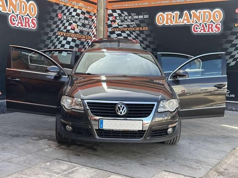 Negro Usado 2007 VW Passat Trendline Familiar | 4800 € (Buen precio) - Imagen 1/4