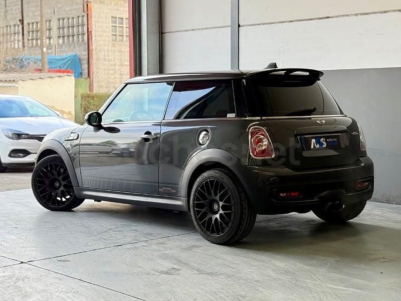 Usado Mini John Cooper Works 211 CV (155 kW) 2011 Gris / plata Utilitario