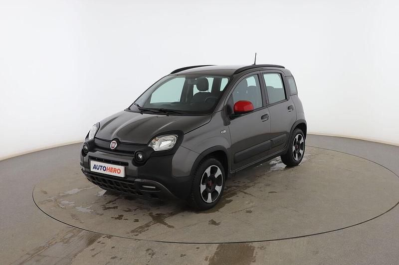 Gris Usado 2022 Fiat Panda Red Utilitario | 11.399 € (Precio justo) - Imagen 1/3
