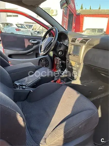Usado Fiat Stilo 140 CV (102 kW) 2005 Rojo Berlina