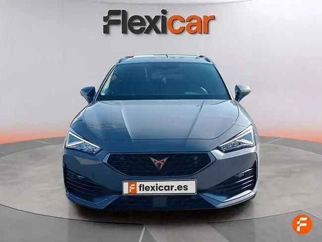 Begagnad Cupra Leon 150 HK (110 kW) 2023 Grå