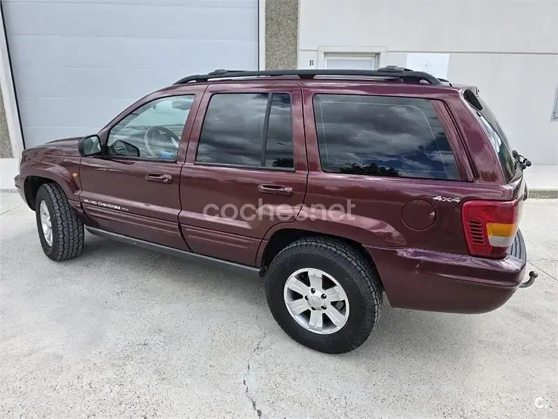 Käytetty Jeep Grand Cherokee Limited 140 HP (102 kW) 2000 Punainen Katumaasturi