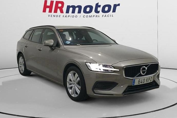 Usado Volvo V60 Momentum 150 CV (110 kW) 2018 Familiar