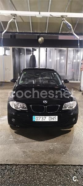 Negro Usado 2005 BMW 120 Utilitario | 5555 € (Precio justo) - Imagen 1/4