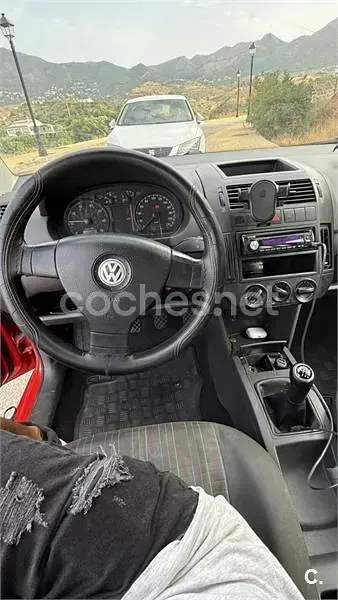 Usado VW Polo Edition 80 CV (58 kW) 2007 Rojo Utilitario
