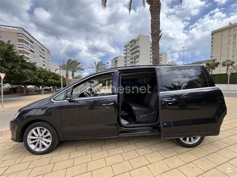 Usado VW Sharan Advance 140 CV (102 kW) 2013 Negro Monovolumen