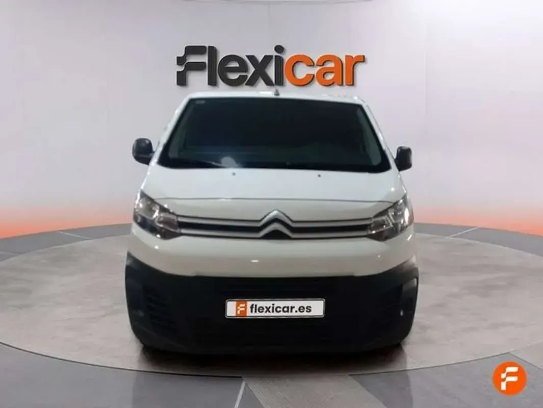 Usado Citroën Jumpy 102 CV (75 kW) 2021 Blanco Monovolumen