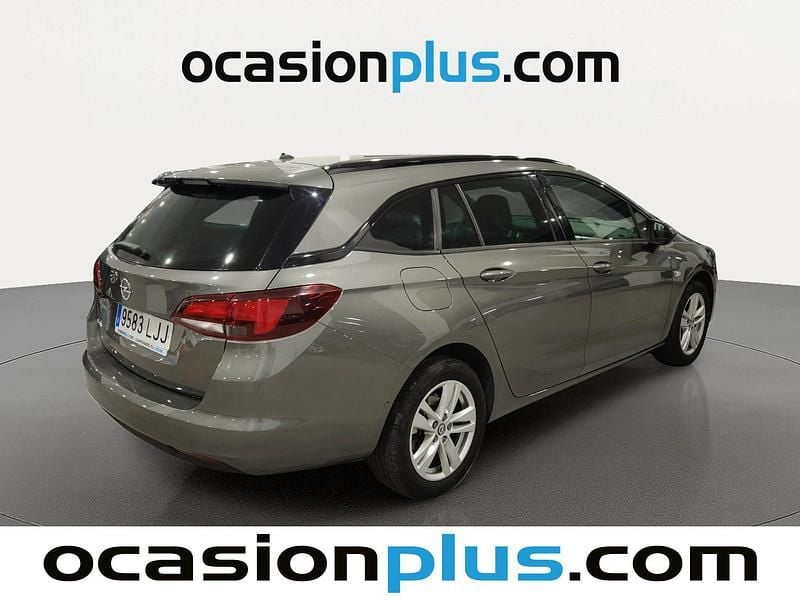 Usado Opel Astra GS Line 110 CV (80 kW) 2020 Gris Monovolumen
