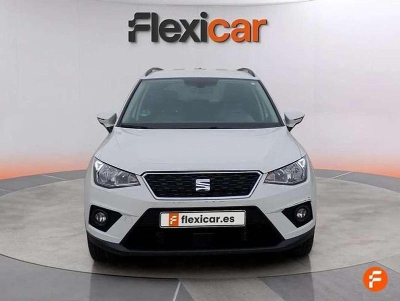 Usado Seat Arona Ecomotive 95 CV (69 kW) 2019 Blanco SUV