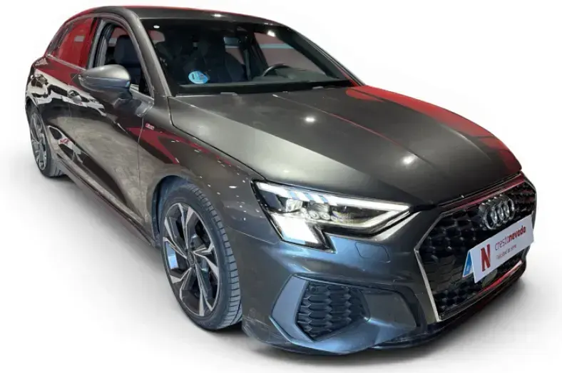 Usado Audi A3 Sportback e-tron S-Line 150 CV (110 kW) 2024 Gris Utilitario