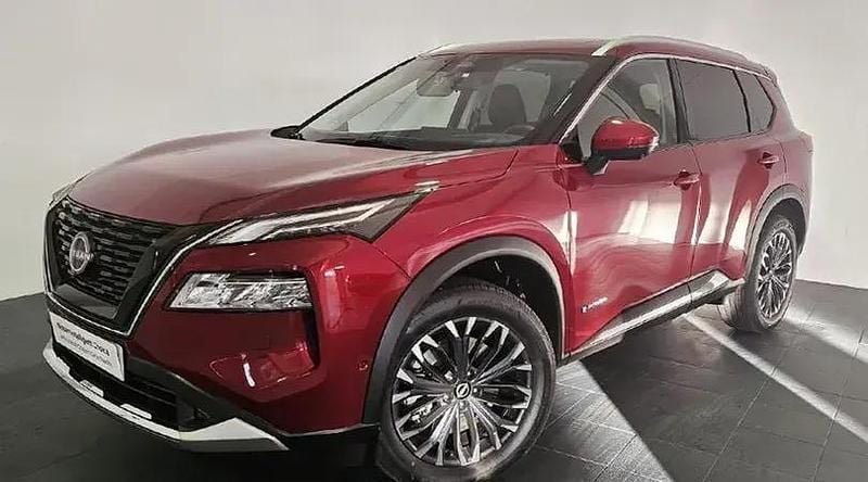 Kyoto red metalizado Nuevo 2025 Nissan X-Trail Tekna SUV | 44.950 € (Caro) - Imagen 1/4