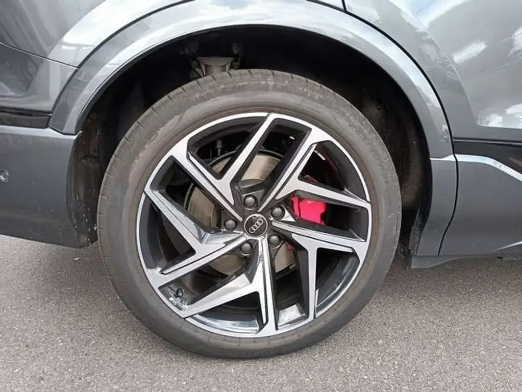 Usado Audi A6 e-tron S-Line 284 kW (387 CV) 2024 Gris Berlina