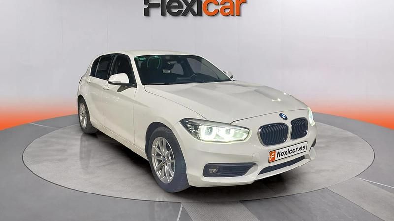 Usado BMW 118 143 CV (105 kW) 2019 Blanco Utilitario