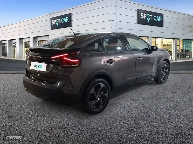 Usado Citroën C4 136 CV (100 kW) 2024 Gris SUV